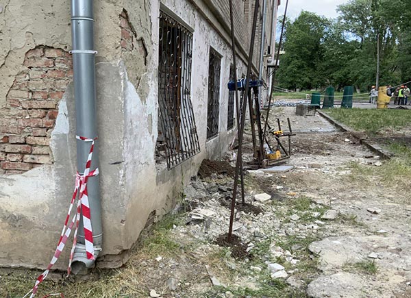 Закрепление грунтов основания